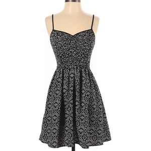 Black & White Mason + Mackenzie Aztec Design Dress